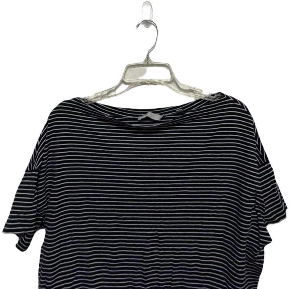 Vince Black White Boatneck Style Short Sleeve TShirt Size Medium Cotton Basic - Picture 2 of 6